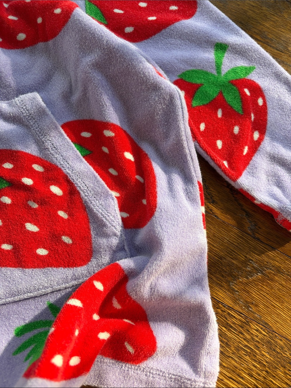 Mini Boden Lavender Hooded Strawberry Coverup - Picture 4 of 4